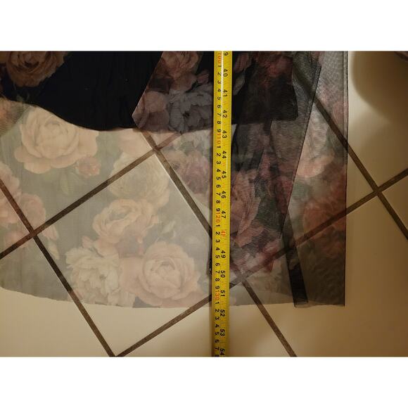 NWT Boohoo Off The Shoulder Mesh Floral Ruched Maxi Dress Black Womens Size 10 - Picture 11 of 11